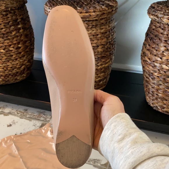 Beautiful Prada Calzature Donna slip on flats in Excellent condition size 39 - Picture 11 of 16